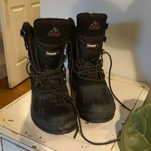 Waterproof snow/winter boots